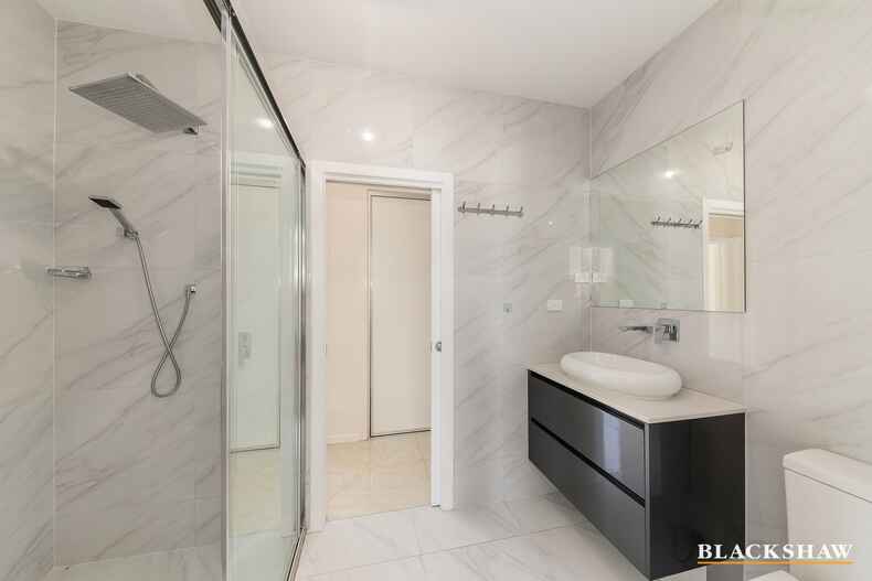 40 Ivory Street Crace 40 Ivory Street Crace