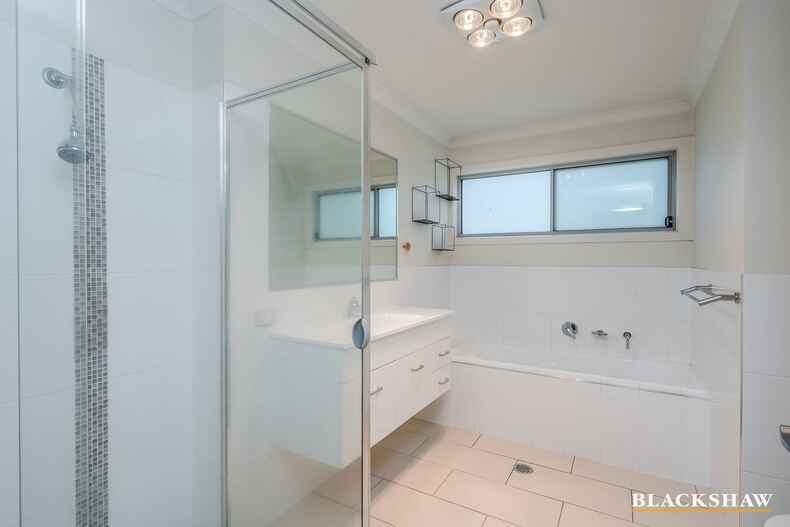 6 Taplow Street Crace