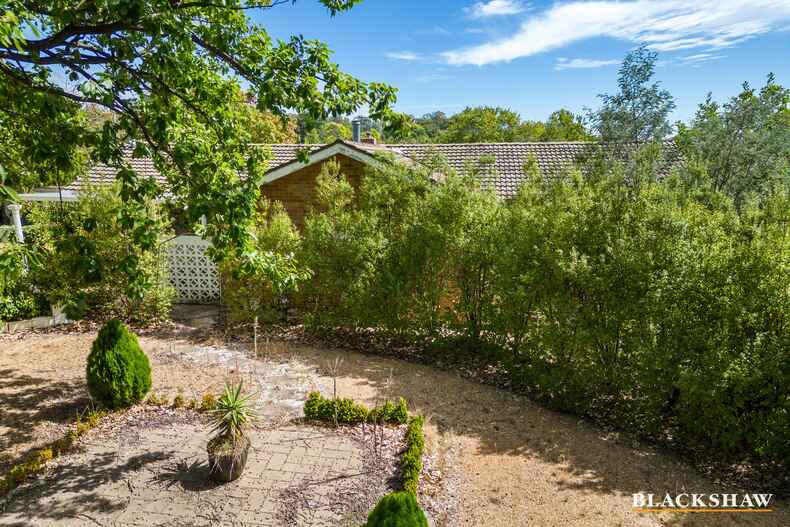 51 Finniss Crescent Narrabundah 51 Finniss Crescent Narrabundah