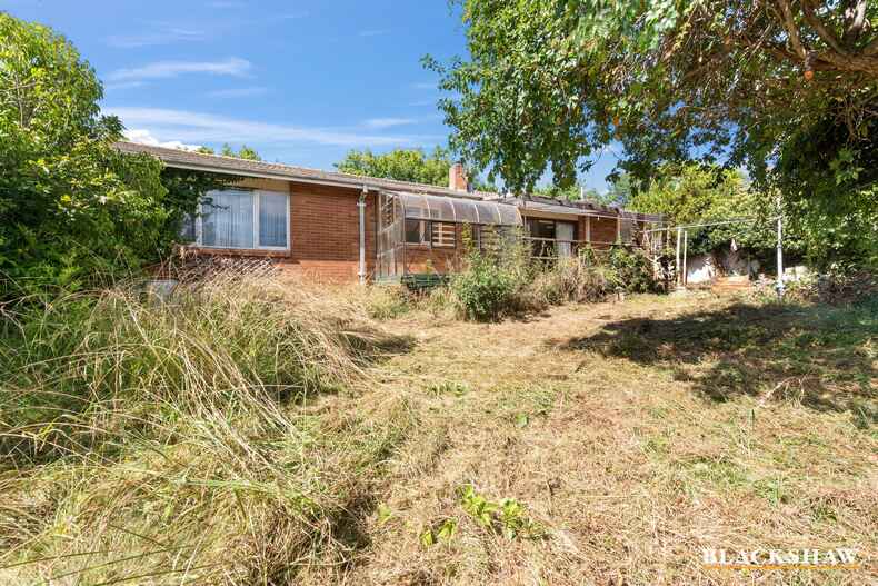 51 Finniss Crescent Narrabundah 51 Finniss Crescent Narrabundah