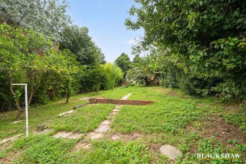 26 Uriarra Road Queanbeyan 26 Uriarra Road Queanbeyan