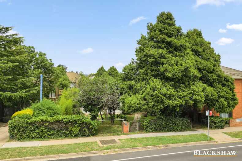 26 Uriarra Road Queanbeyan 26 Uriarra Road Queanbeyan