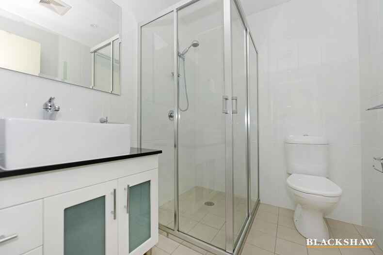 20/2 Eileen Good Street Greenway