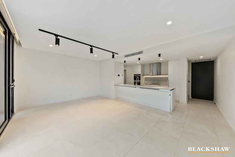 11/22 Canberra Avenue Forrest