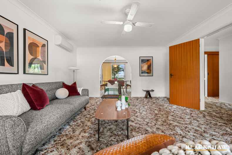 124 Learmonth Drive Kambah