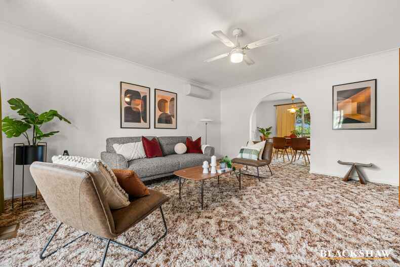 124 Learmonth Drive Kambah