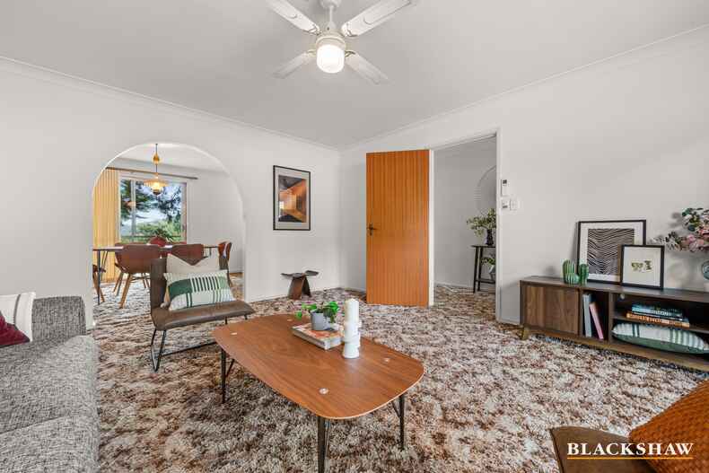 124 Learmonth Drive Kambah