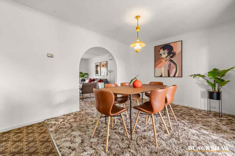 124 Learmonth Drive Kambah