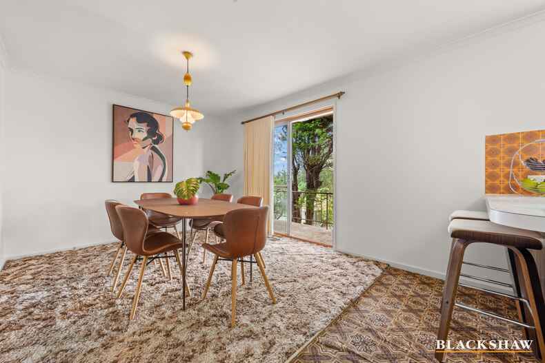 124 Learmonth Drive Kambah