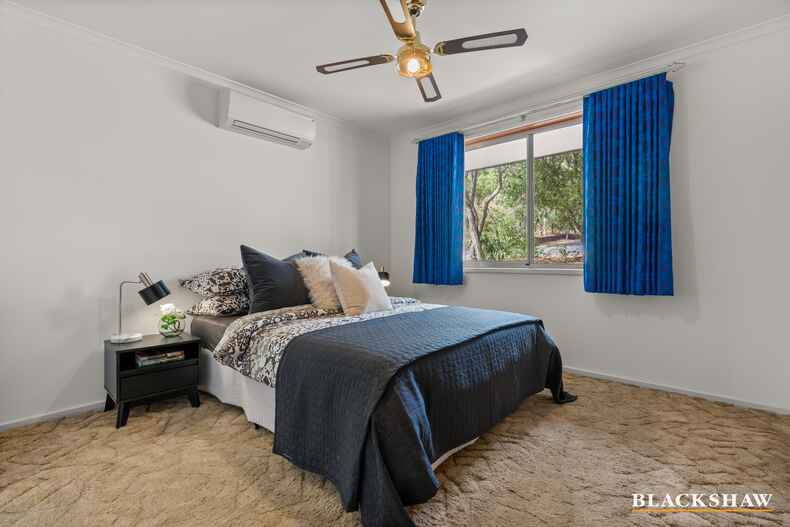 124 Learmonth Drive Kambah