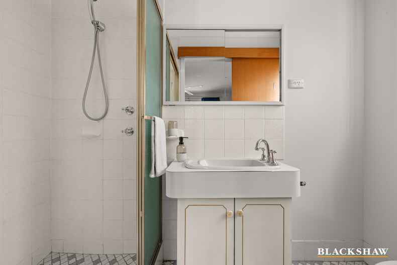 124 Learmonth Drive Kambah