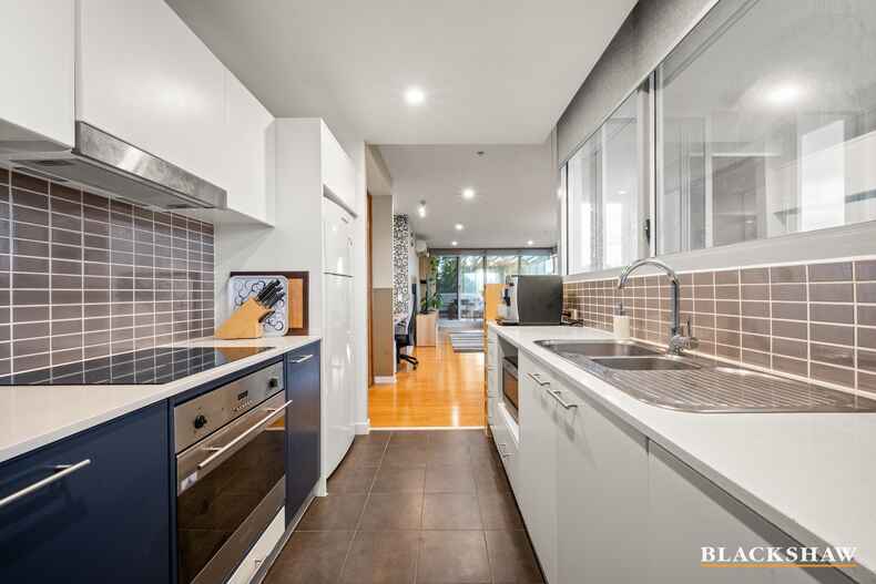 100/98 Corinna Street Phillip