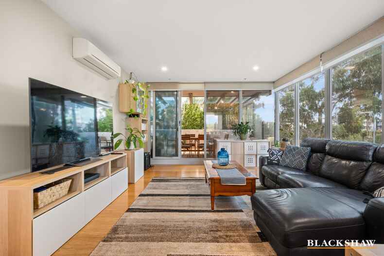 100/98 Corinna Street Phillip