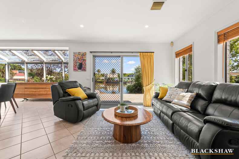 17 Lakeview Gardens Jerrabomberra 17 Lakeview Gardens Jerrabomberra