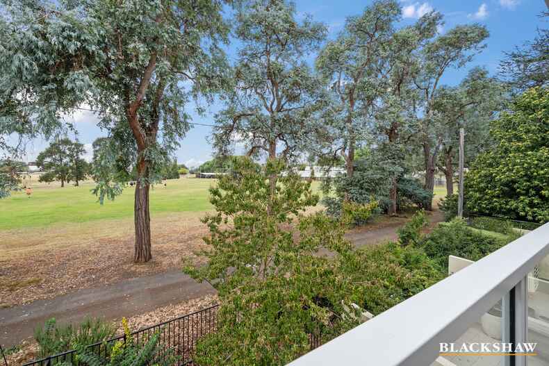 36/15 Fox Place Lyneham