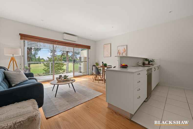 36/15 Fox Place Lyneham