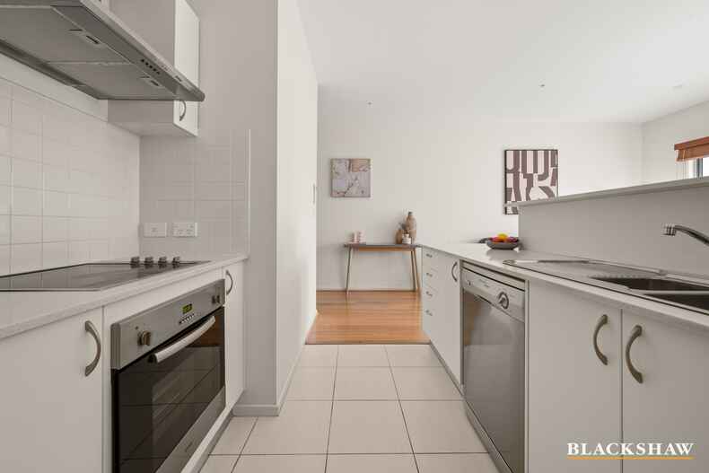 36/15 Fox Place Lyneham