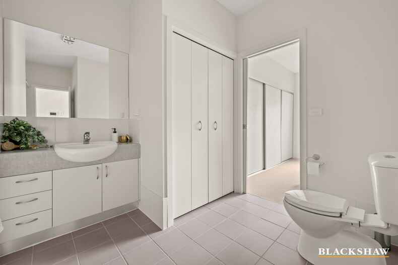 36/15 Fox Place Lyneham