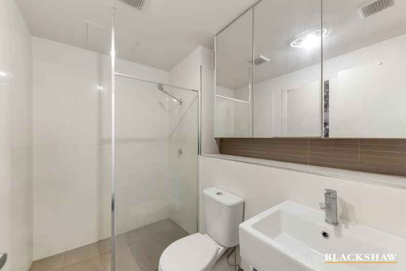 75/140 Anketell Street Greenway