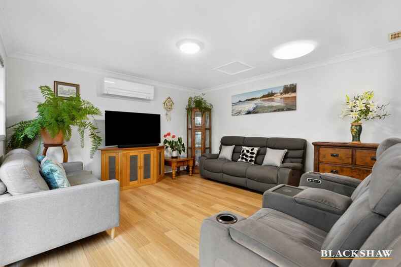 19A Johnson Place Surf Beach 19A Johnson Place Surf Beach