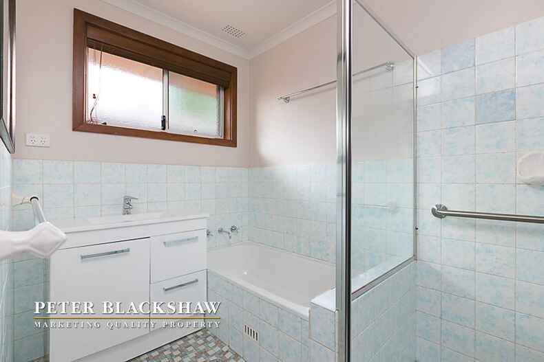 37 Malcolm Road Karabar