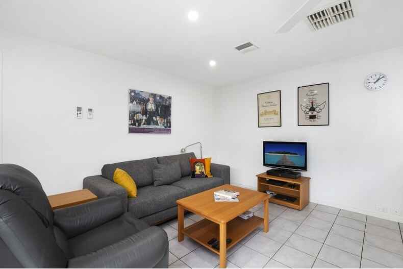 8/3 Hansen Circuit Isaacs