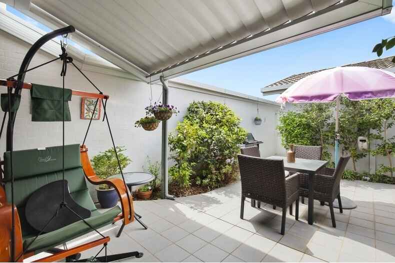 8/3 Hansen Circuit Isaacs