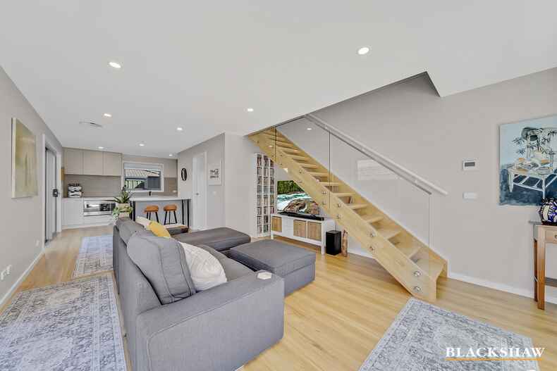5/8 Donald Road Queanbeyan