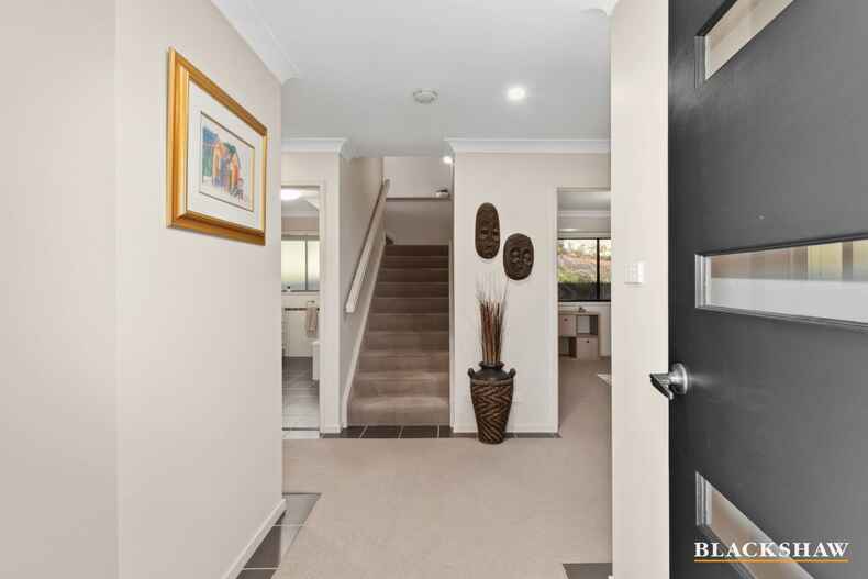 1/3a Eric Fenning Drive Surf Beach