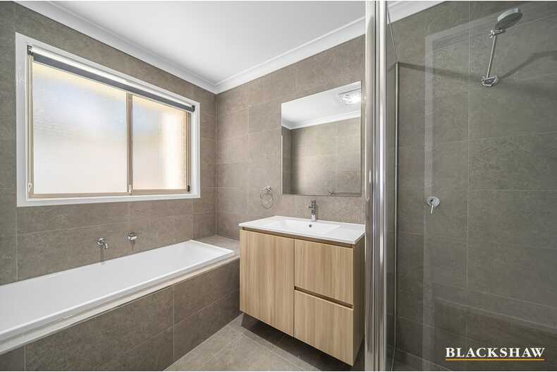 A/4 Delmar Crescent Queanbeyan