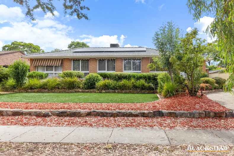 89 Sternberg Crescent Wanniassa