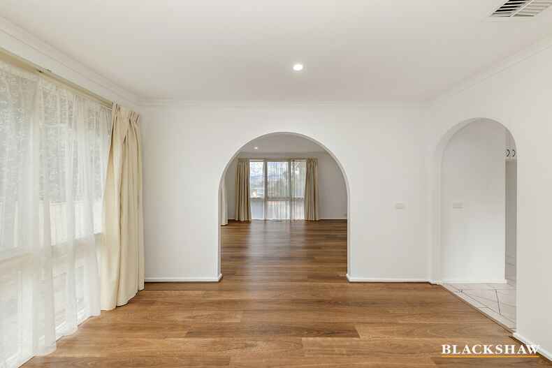 89 Sternberg Crescent Wanniassa