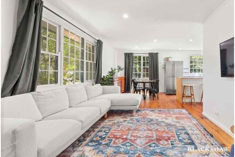 67 Burnie Street Lyons