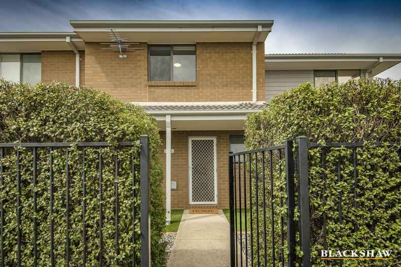 24/41 Lawrenson Circuit Jacka