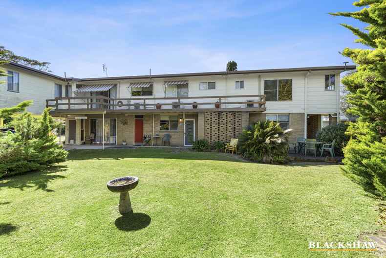 90-92 Smith Street Broulee 90-92 Smith Street Broulee