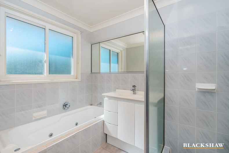 10 Buriga Street Giralang 10 Buriga Street Giralang