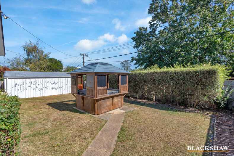 10 Buriga Street Giralang 10 Buriga Street Giralang