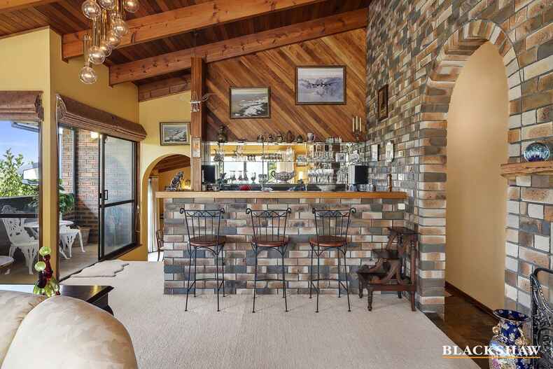 38 Rohan Rivett Crescent Mckellar 38 Rohan Rivett Crescent Mckellar