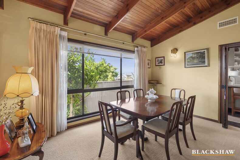 38 Rohan Rivett Crescent Mckellar 38 Rohan Rivett Crescent Mckellar