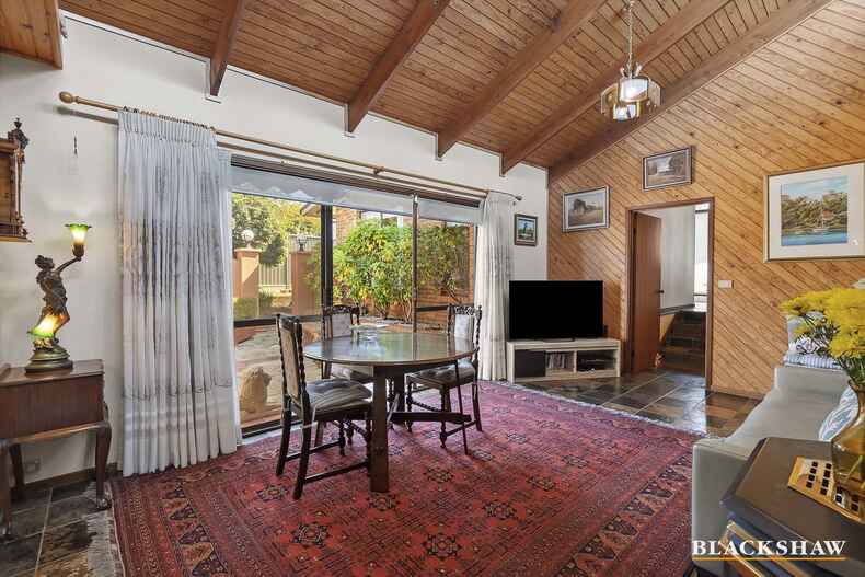 38 Rohan Rivett Crescent Mckellar 38 Rohan Rivett Crescent Mckellar