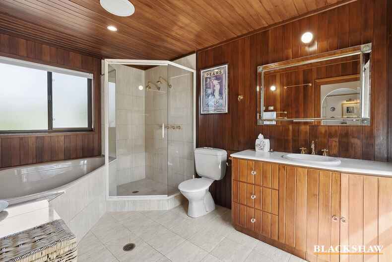 38 Rohan Rivett Crescent Mckellar 38 Rohan Rivett Crescent Mckellar