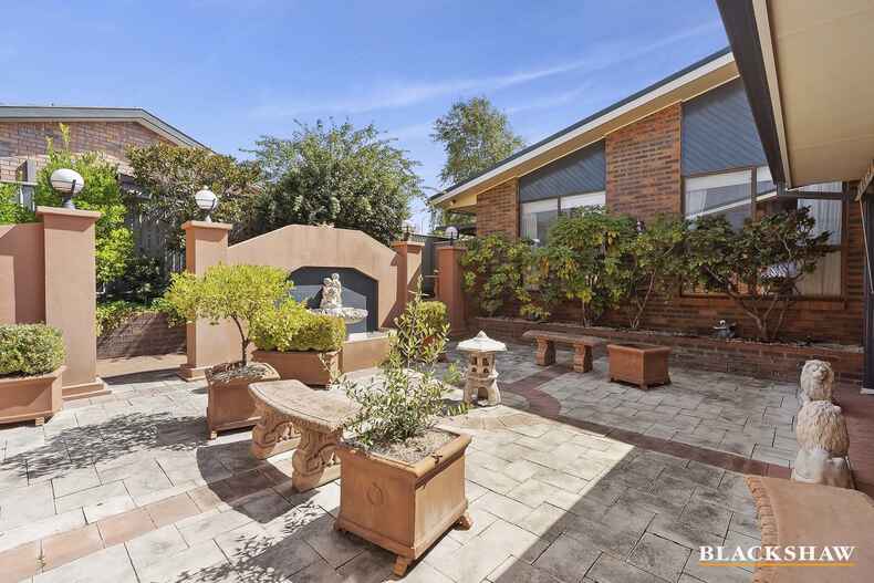 38 Rohan Rivett Crescent Mckellar 38 Rohan Rivett Crescent Mckellar