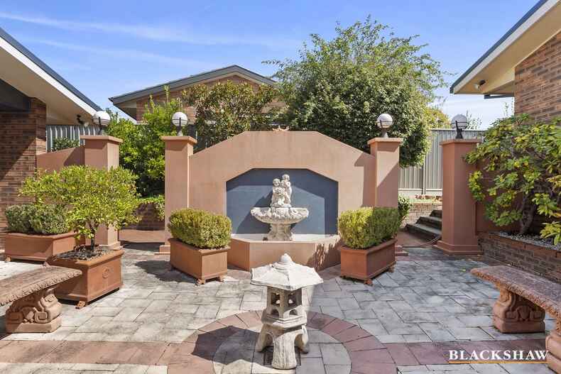 38 Rohan Rivett Crescent Mckellar 38 Rohan Rivett Crescent Mckellar