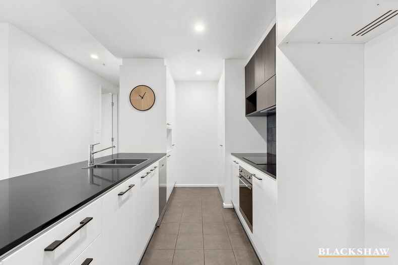 108/15 Irving Street Phillip