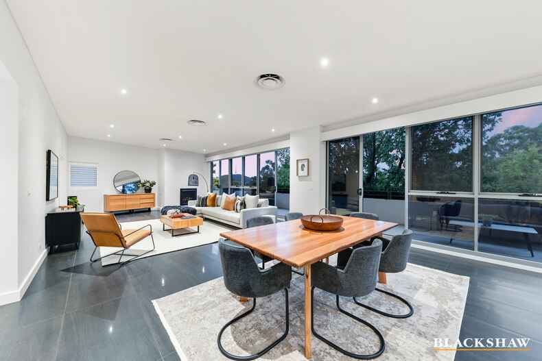 209/23 State Circle Forrest 209/23 State Circle Forrest