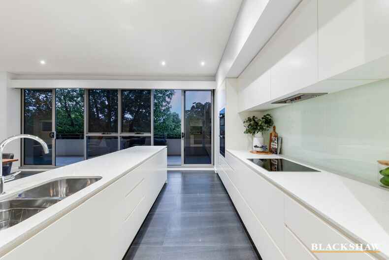 209/23 State Circle Forrest 209/23 State Circle Forrest