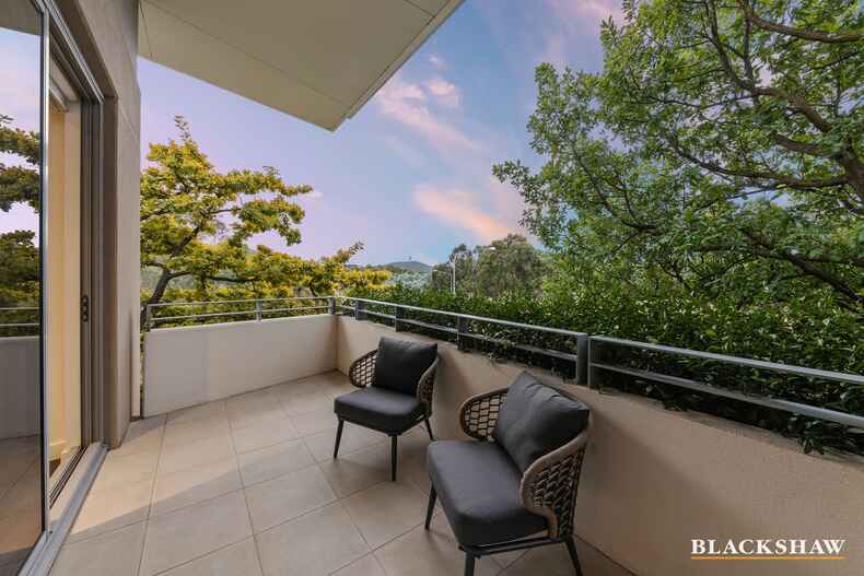 209/23 State Circle Forrest 209/23 State Circle Forrest