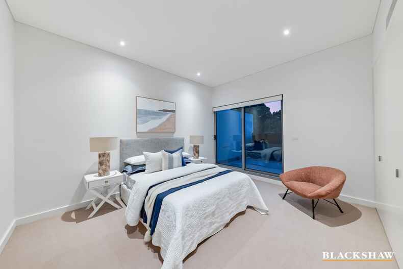 209/23 State Circle Forrest 209/23 State Circle Forrest