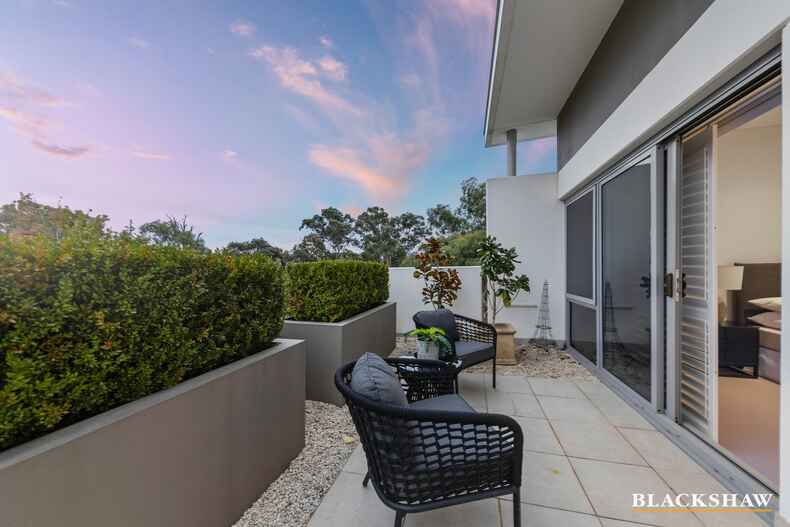 209/23 State Circle Forrest 209/23 State Circle Forrest