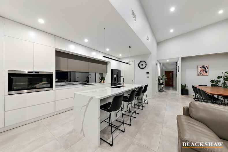 6 Perunga Rise Throsby 6 Perunga Rise Throsby
